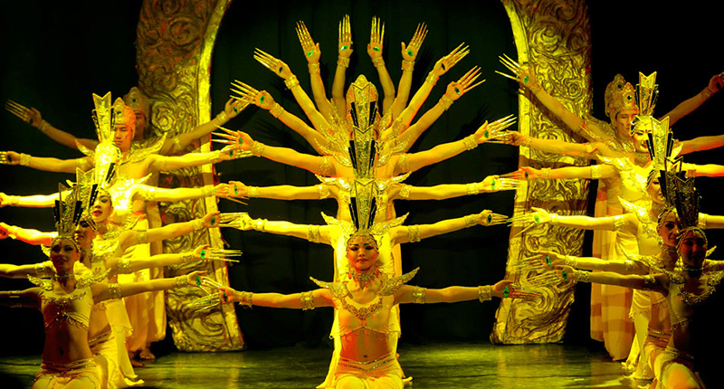 Ballerini Del Dalai Nuur