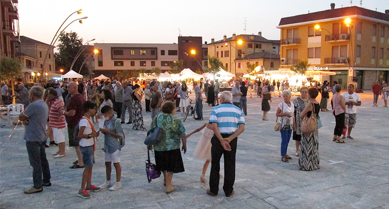 Cavezzo i festeggiamenti in piazza