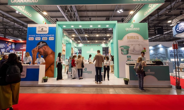 Persone Alla Fiera