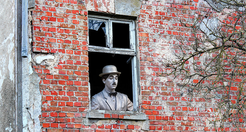 Charlie Chaplin Installazione