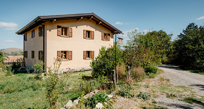 Alloggio Airbnb a Canossa
