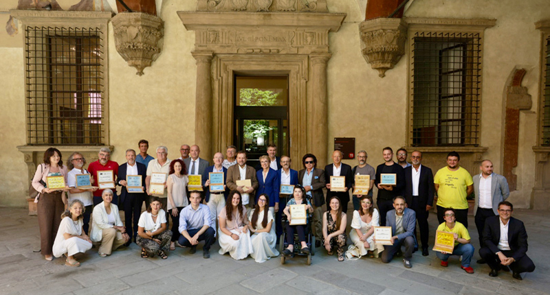 Foto di gruppo dei premiati