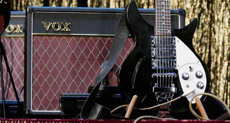 Chitarra elettrica e casse